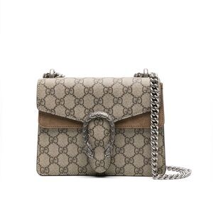 Gucci
mini Dionysus shoulder bag